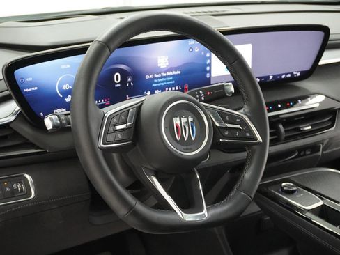 Used 2025 Buick Enclave Sport Touring w/ Power Package image 21