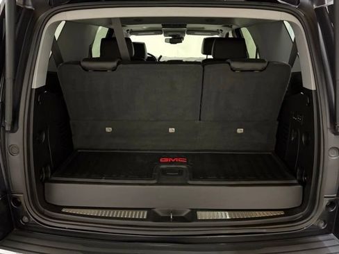 Used 2020 GMC Yukon Denali w/ Open Road Package image 12