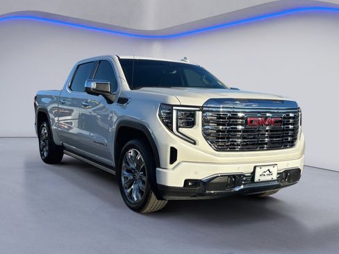 Used 2023 GMC Sierra 1500 Denali image 9