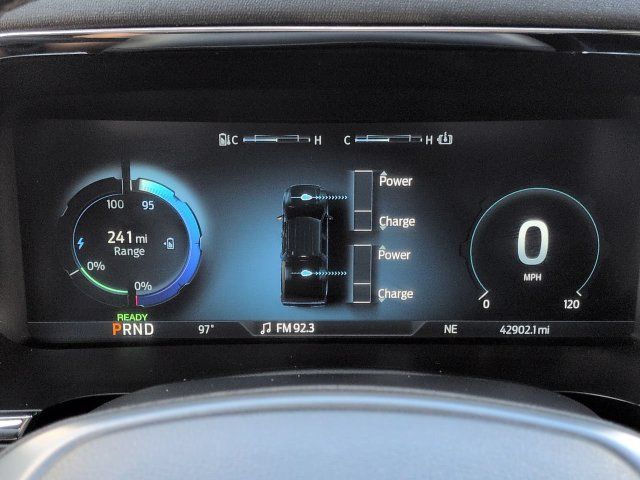 Used 2023 Ford F150 Lightning XLT AWD/4WD image 28