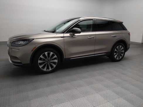 Used 2020 Lincoln Corsair Reserve image 2