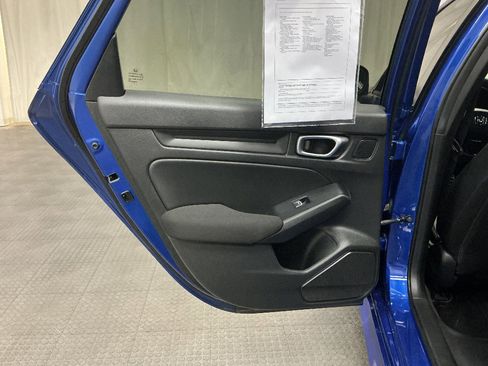 Used 2023 Honda Civic Sport image 24