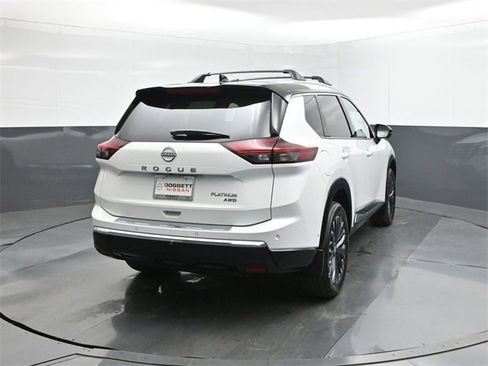 New 2026 Nissan Rogue Platinum w/ Platinum Premium Package image 11