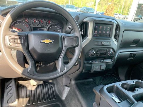 Used 2024 Chevrolet Silverado 1500 W/T w/ WT Value Package image 19