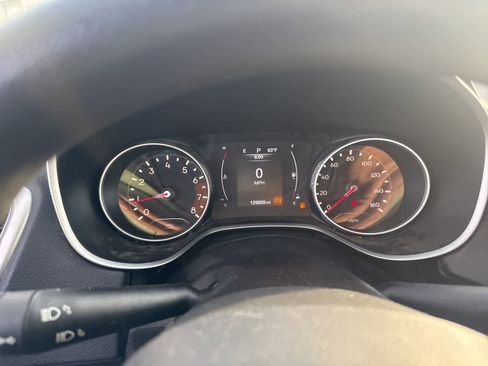 Used 2018 Jeep Compass Sport image 18