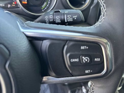 Used 2023 Jeep Wrangler Sahara w/ Dual Top Group AWD/4WD image 20