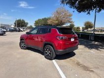 Used 2025 Jeep Compass Limited AWD/4WD image 3