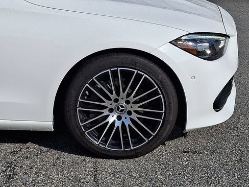 Used 2025 Mercedes-Benz C 300 4MATIC Sedan image 8