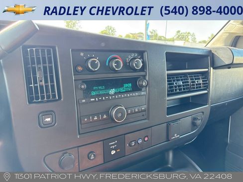 Certified 2025 Chevrolet Express 2500 RWD image 8