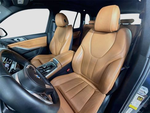 Used 2022 BMW X5 sDrive40i w/ M Sport Package RWD image 21