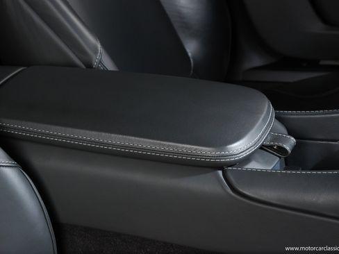 Used 2014 Aston Martin Vanquish Coupe RWD image 32
