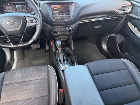 Certified 2022 Chevrolet TrailBlazer RS FWD image 24