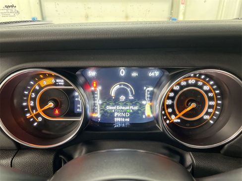 Used 2022 Jeep Wrangler Unlimited Sahara w/ Cold Weather Group image 11