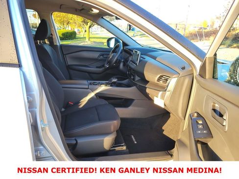 Certified 2024 Nissan Rogue S image 47