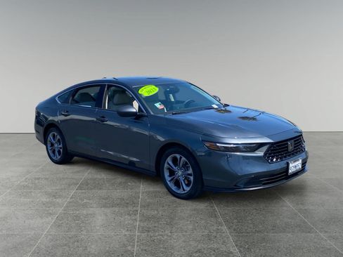 Used 2023 Honda Accord EX image 7