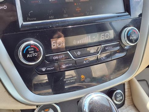 Used 2023 Nissan Murano SL w/ SL Moonroof Package image 14