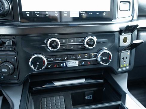 Used 2023 Ford F250 Lariat w/ Lariat Ultimate Package image 17