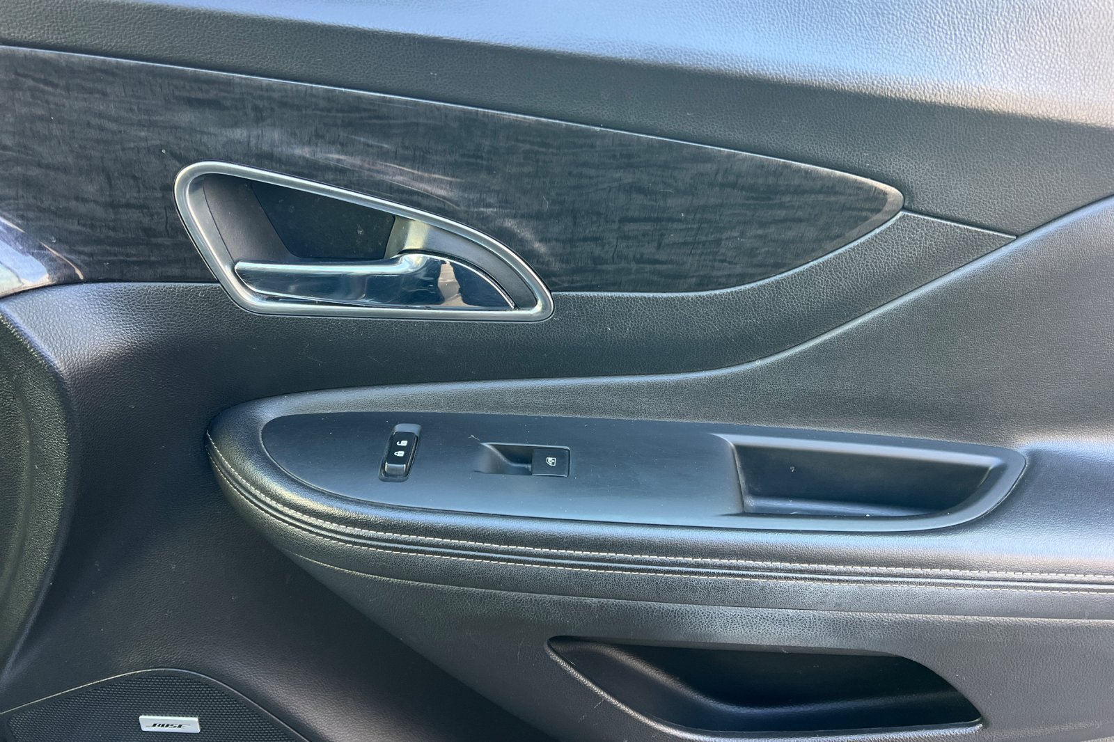 Used 2016 Buick Encore Sport Touring FWD image 26