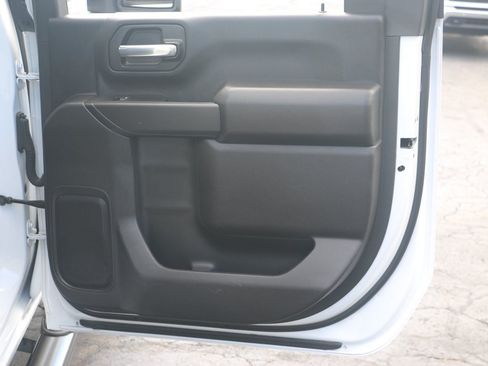 Used 2025 Chevrolet Silverado 2500 Custom w/ Custom Value Package AWD/4WD image 27