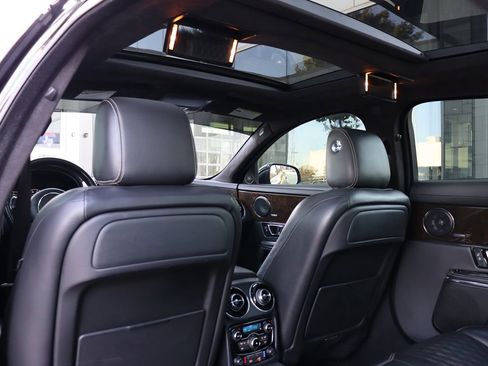 Used 2019 Jaguar XJ L Portfolio image 41