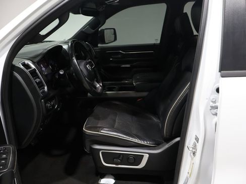Used 2024 RAM 1500 Laramie image 13