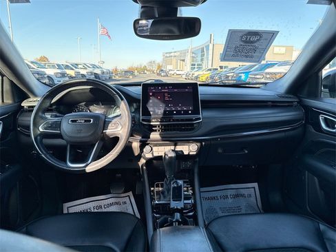 Used 2022 Jeep Compass Altitude w/ Convenience Group image 10