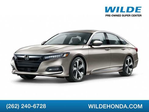 Used 2018 Honda Accord Touring image 1