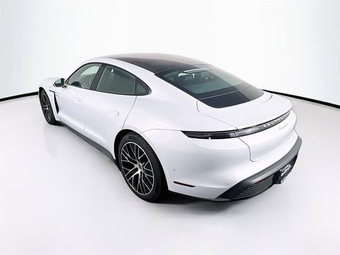 New 2025 Porsche Taycan image 3