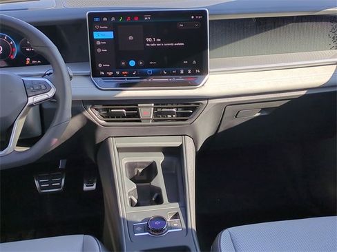 New 2026 Volkswagen Tiguan SE R-Line image 14