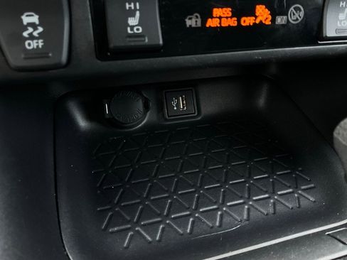 Used 2025 Toyota RAV4 XLE w/ Weather Package image 25