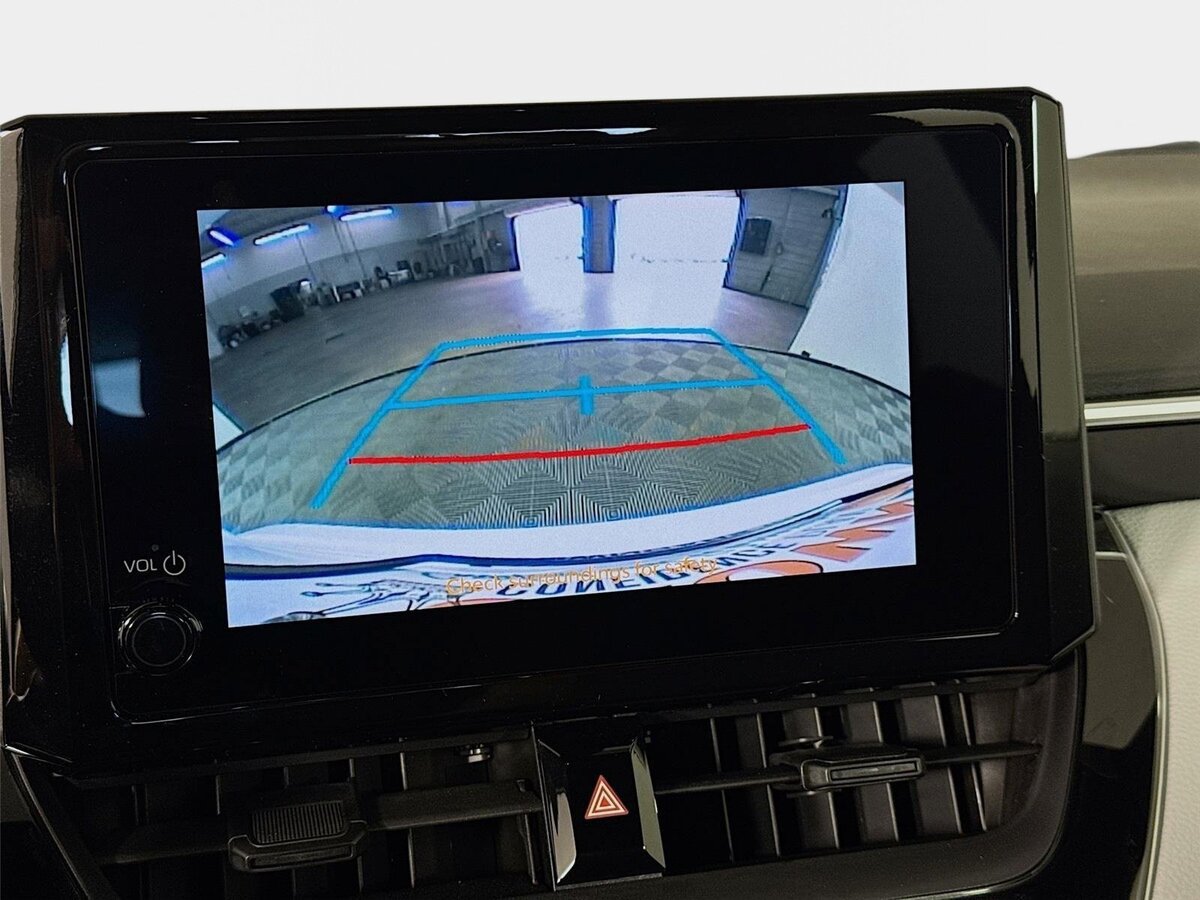 Used 2024 Toyota Corolla SE FWD image 15