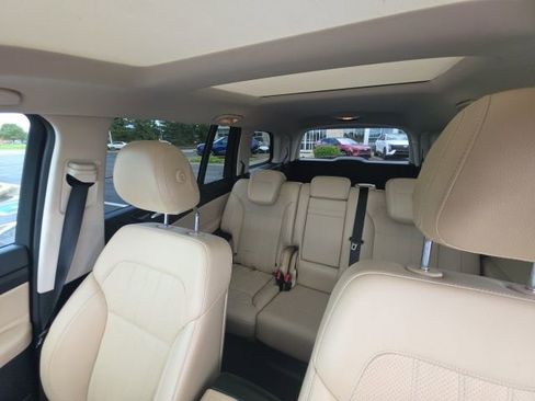 Used 2018 Mercedes-Benz GLS 450 4MATIC image 2