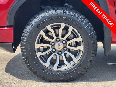 Used 2022 GMC Sierra 1500 AT4 w/ AT4 Premium Package AWD/4WD image 10