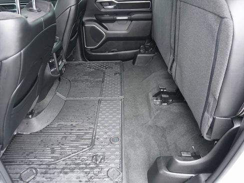 Used 2023 RAM 1500 Laramie image 34