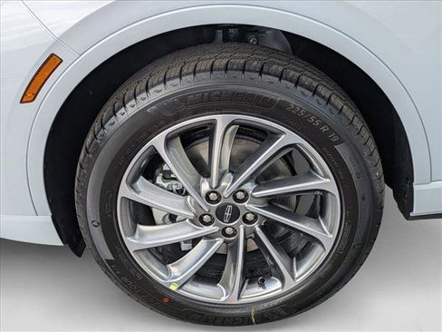 New 2025 Lincoln Corsair Grand Touring image 16