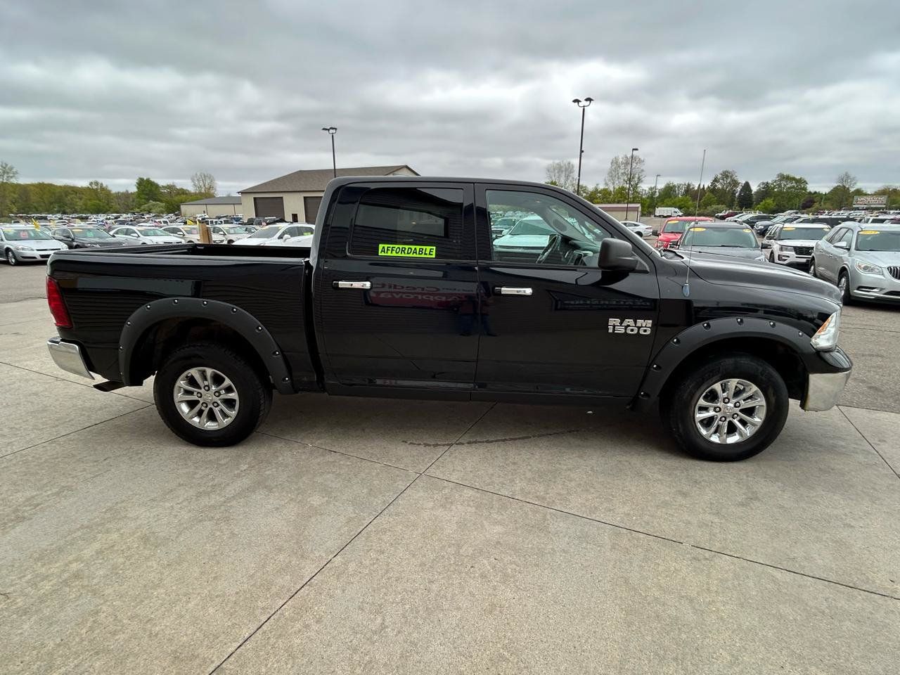 Used 2013 RAM 1500 Classic SLT w/ Big Horn Equipment Group AWD/4WD image 4