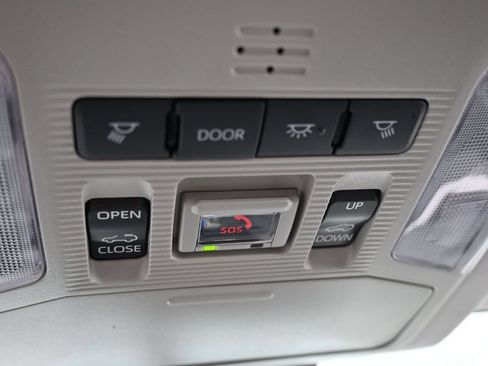 Used 2025 Toyota RAV4 XLE w/ Convenience Package FWD image 29