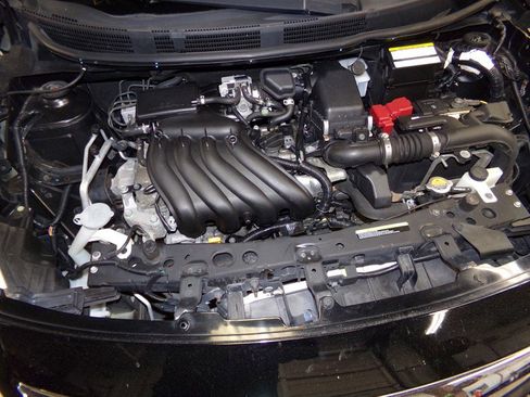 Used 2016 Nissan Versa S image 53