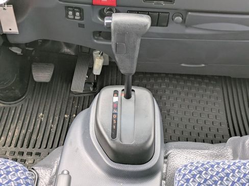 New 2025 Chevrolet Low Cab Forward image 20