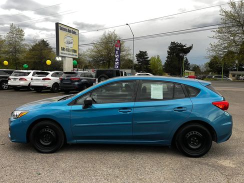 Used 2017 Subaru Impreza 2.0i AWD/4WD image 5