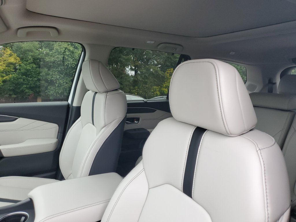 New 2026 Honda Pilot Touring image 14