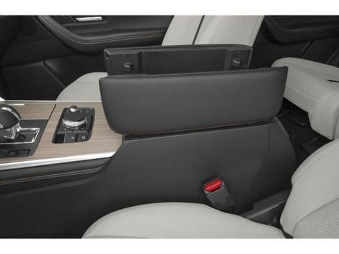 Certified 2025 MAZDA CX-70 Plug-In Hybrid w/ Premium Pkg AWD/4WD image 16