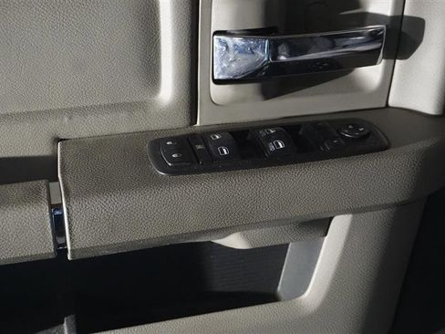 Used 2011 RAM 2500 SLT w/ Protection Group image 13