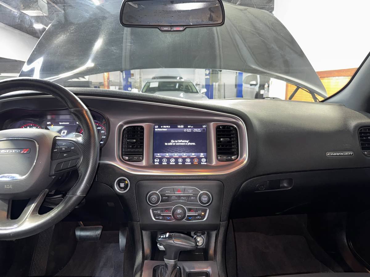 Used 2019 Dodge Charger R/T w/ Driver Confidence Group RWD image 20