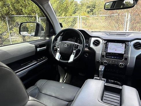 Used 2021 Toyota Tundra Limited w/ Limited Premium Package AWD/4WD image 39
