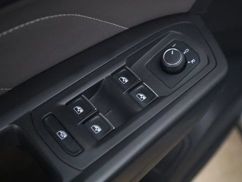 Used 2023 Volkswagen Atlas SE FWD image 17
