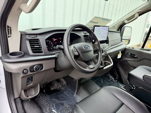 New 2025 Ford Transit 150 Low Roof w/ Load Area Protection Package RWD image 9