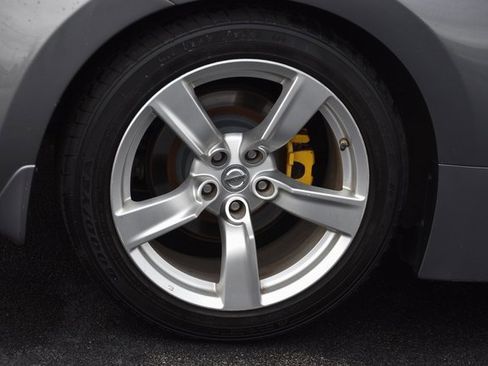 Used 2012 Nissan 370Z Coupe image 16