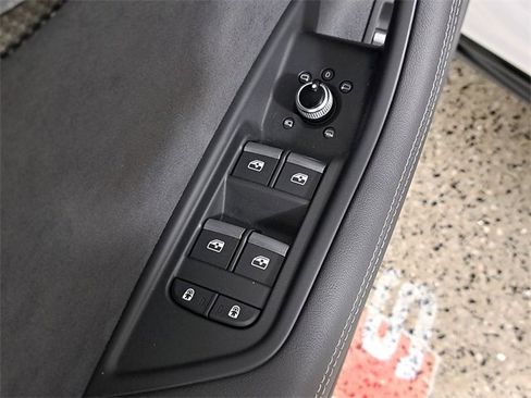 Used 2023 Audi S4 Premium Plus image 22