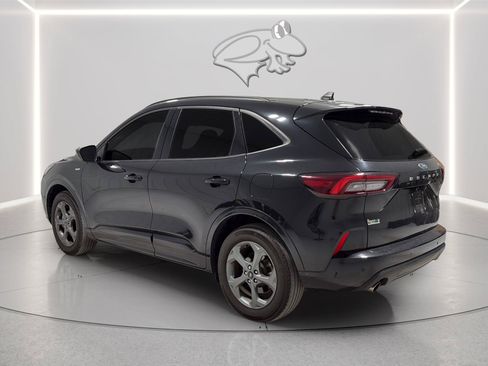 Certified 2023 Ford Escape ST-Line w/ Tech Pack #1 AWD/4WD image 3